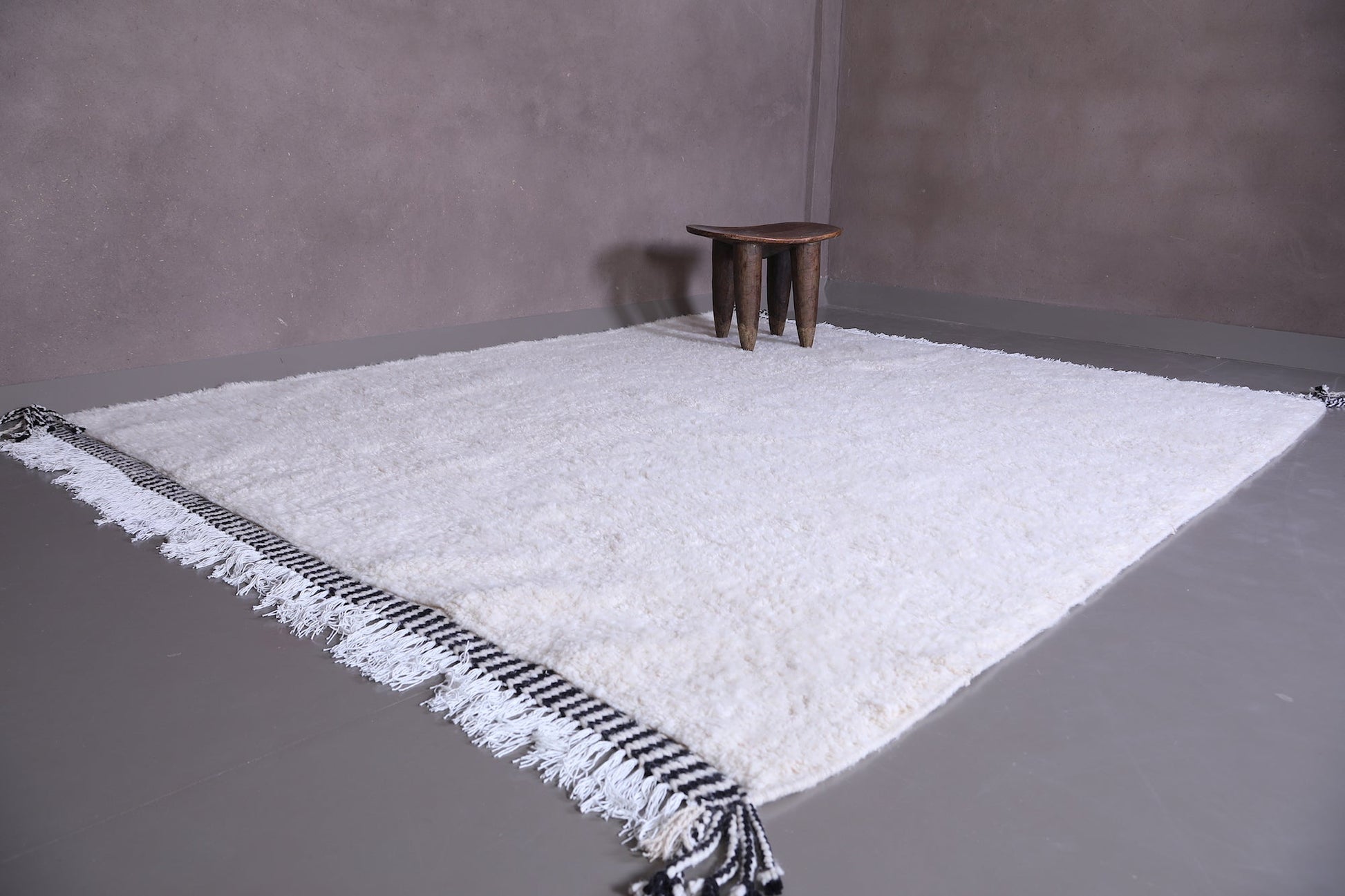 White Moroccan shag carpet - Custom handmade rug