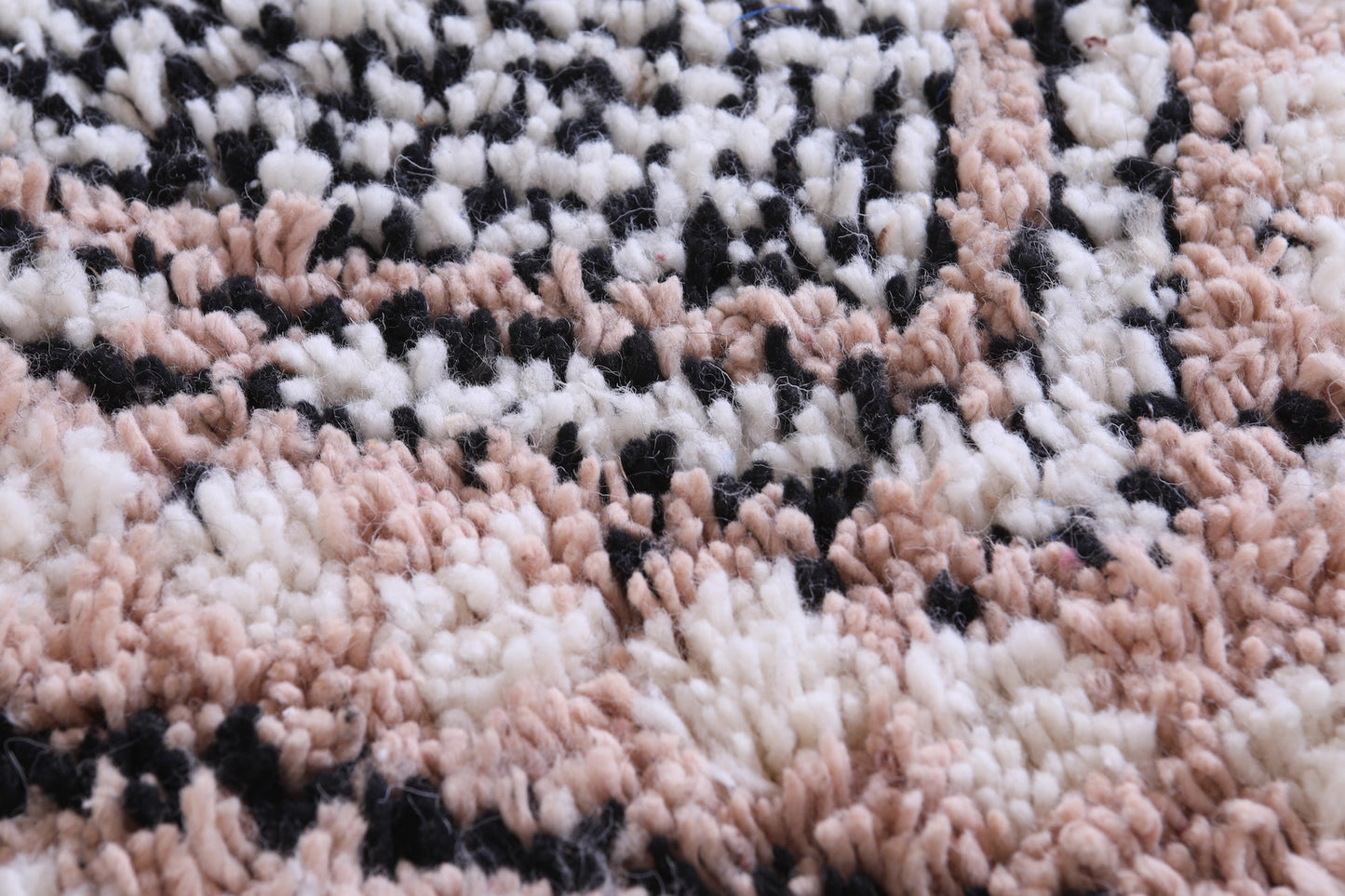 Shaggy Moroccan carpet - Custom handmade rug