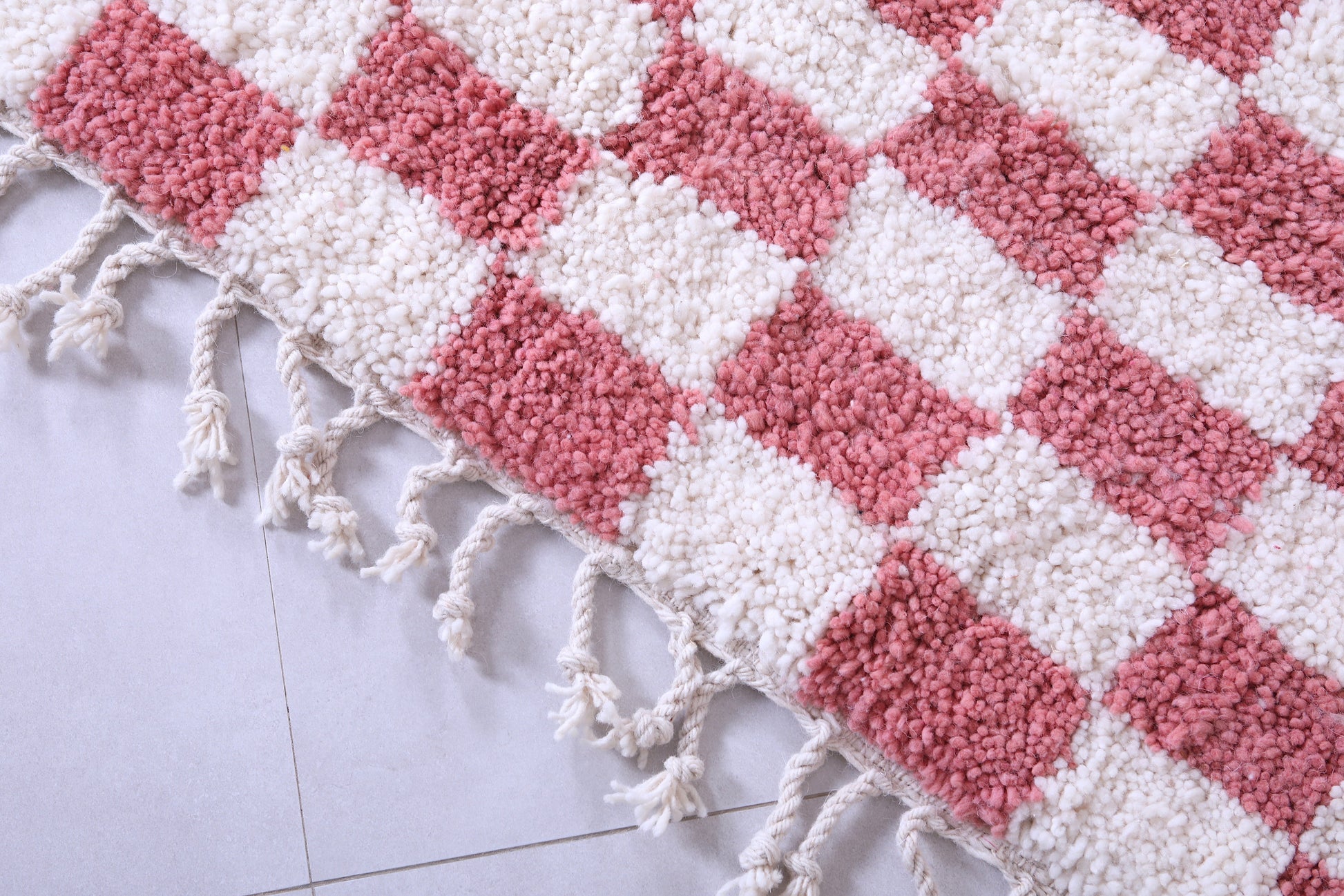 Checkered Moroccan rug pink - Custom Berber Rug